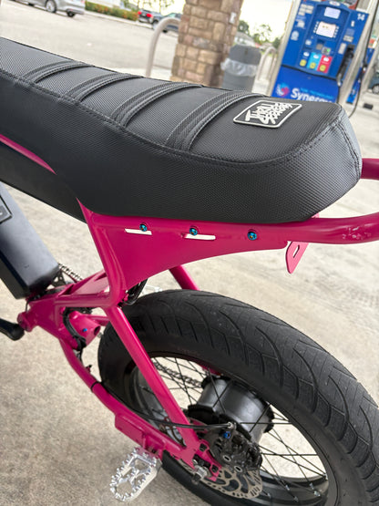 close up of frame bolts in v2 macfox kit