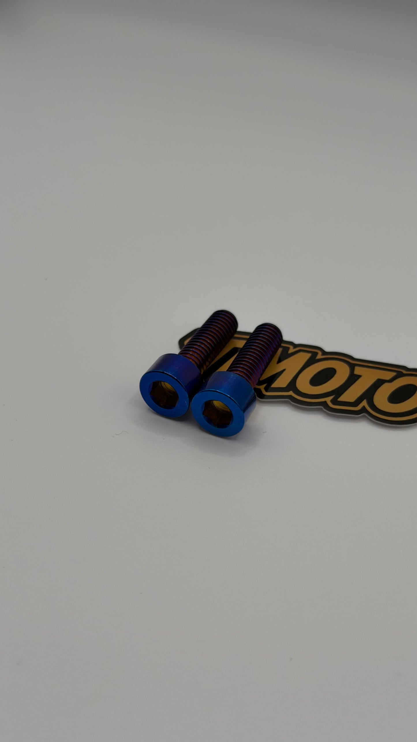 Titanium Bar Pad Bolts