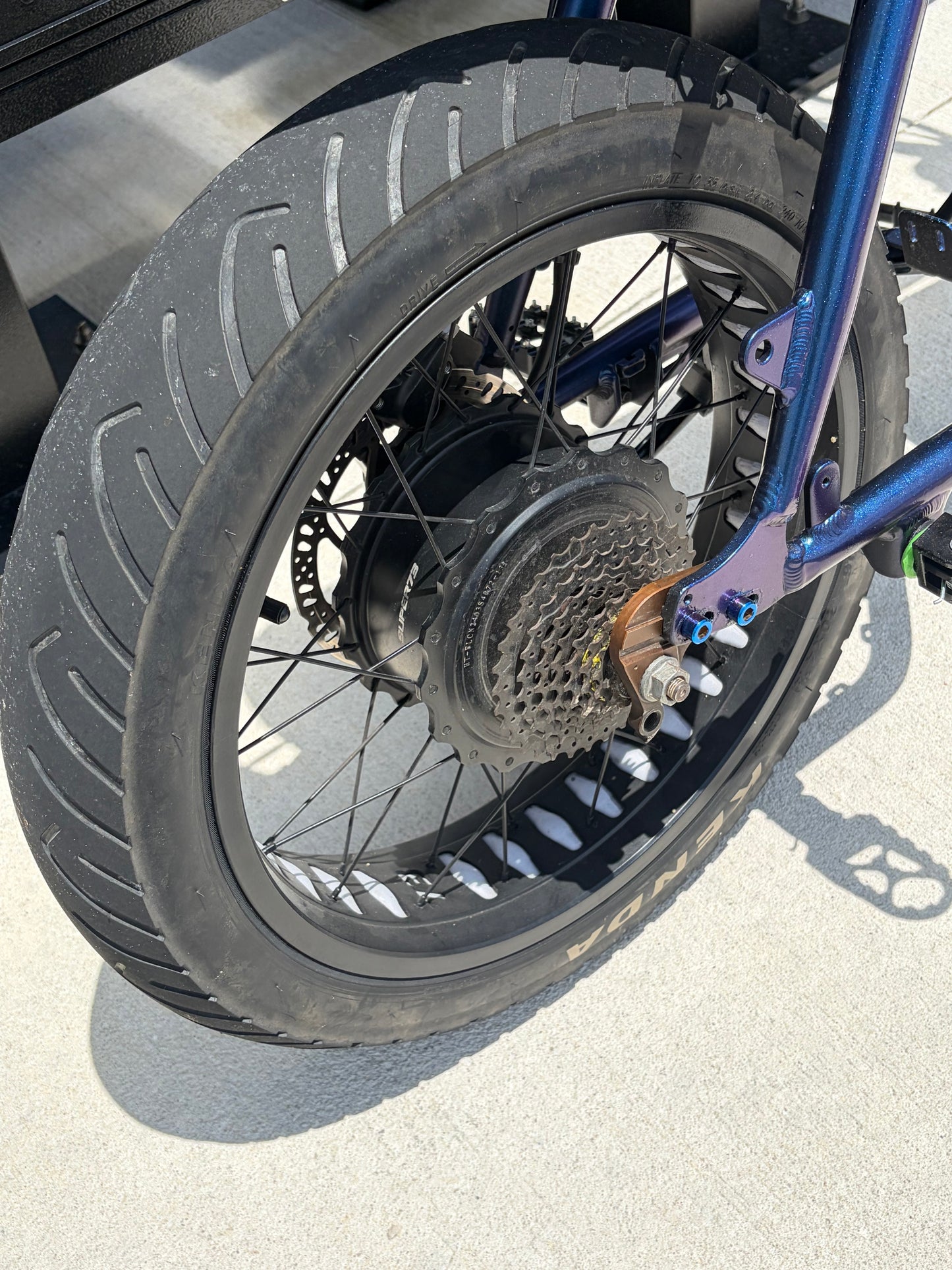 Close up of rear kenda kraze 