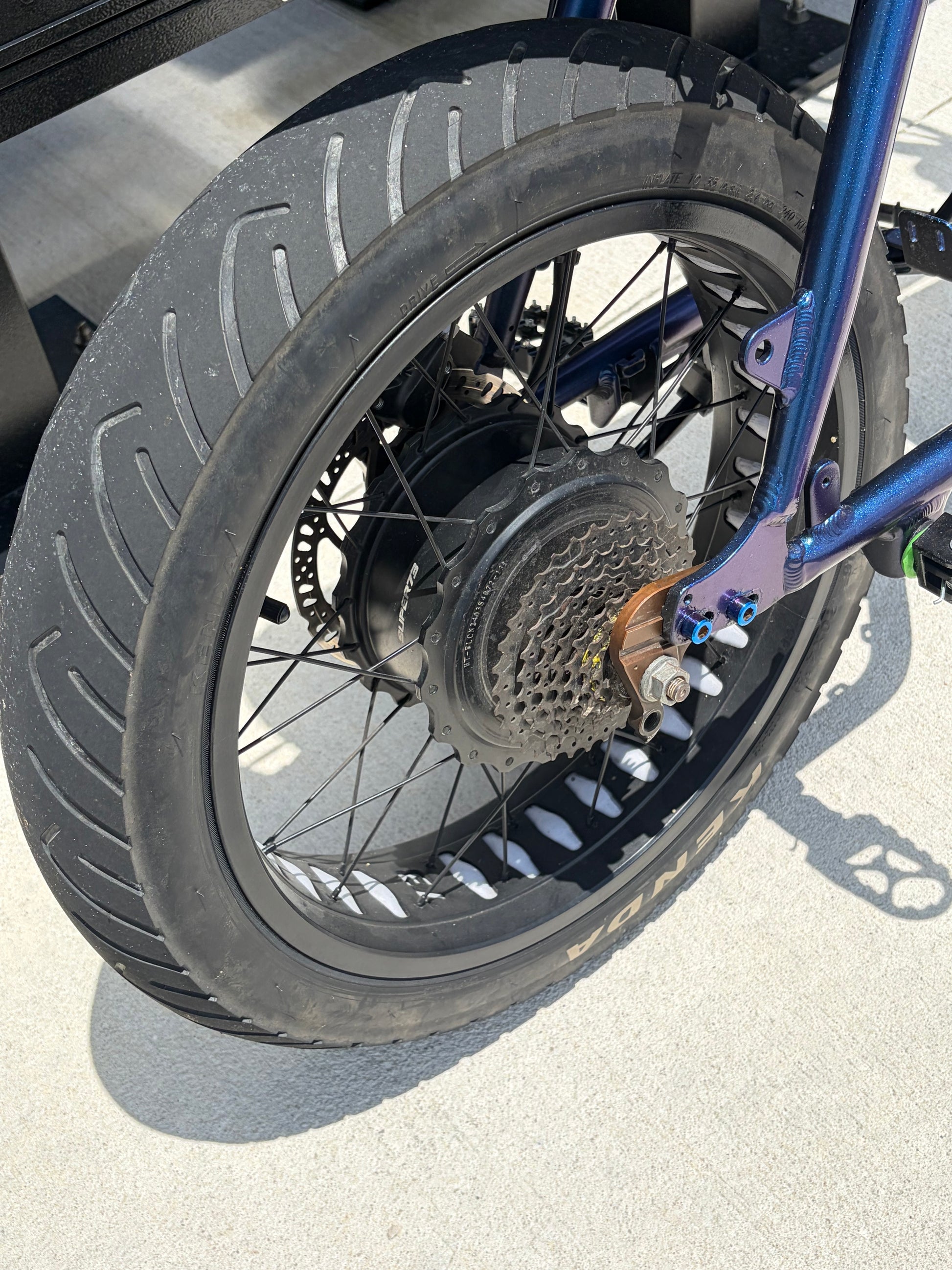 Close up of rear kenda kraze 