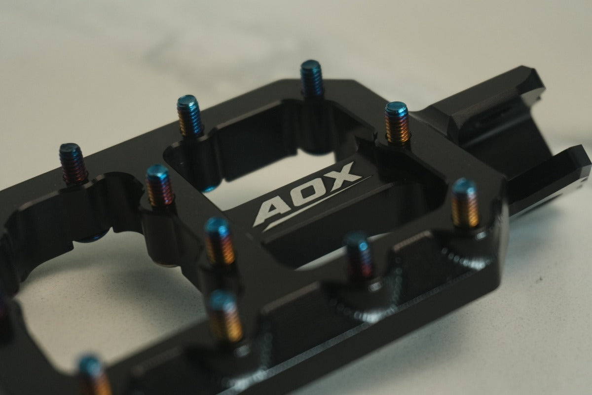 Titanium Wide Pegs (ALL E-Motos)